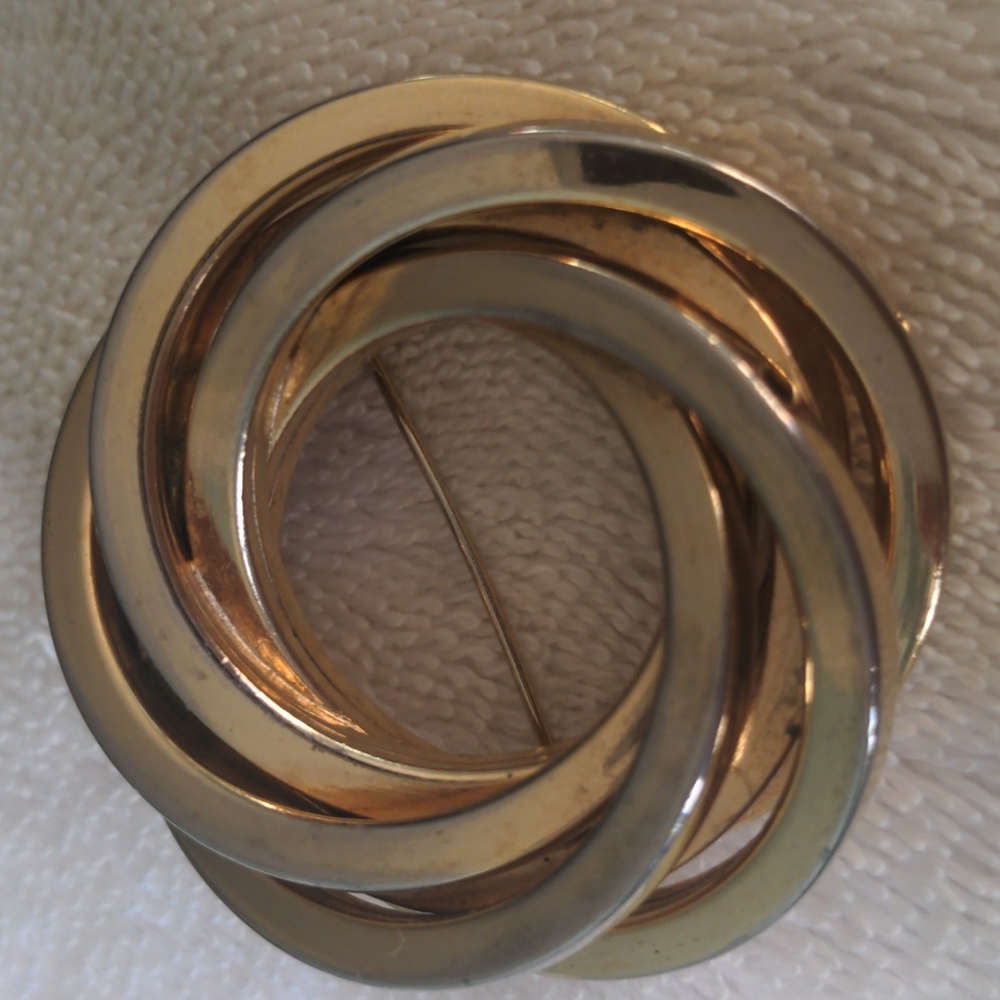 Gold Interlocking Circle Brooch, Statement Pin Vi… - image 4